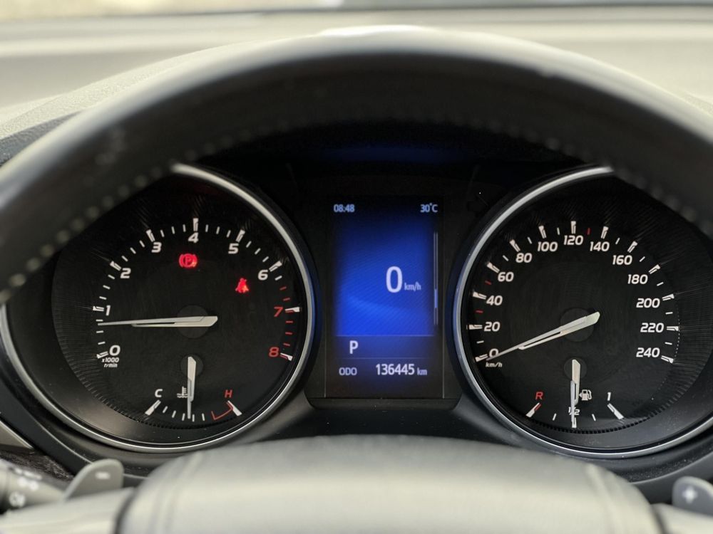 TOYOTA AVENSIS Touring Sports 2.0 Executive CVT Magyarországi. Magasan felszerelt. Rendszeresen karbantartott!