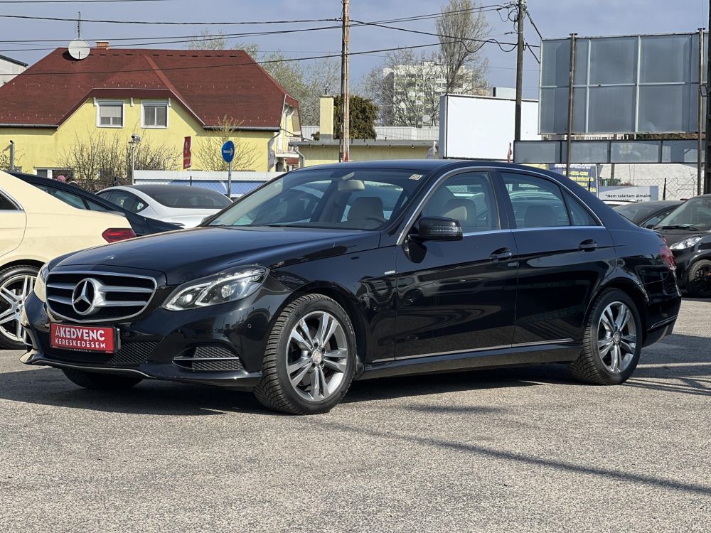MERCEDES-BENZ E 250 CDI 4Matic Elegance (Automata) Magyarországi. világos belső. harman/kardon. magas felszereltség!