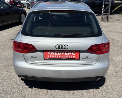 AUDI A4 Avant 2.0 T FSi Tempomat Buletooth!Megkímélt állapotban!