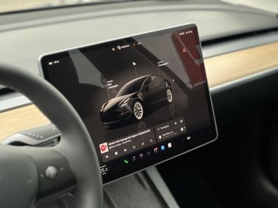 TESLA MODEL 3 RWD (Automata) 36e km. Ryzen. 19 sport felni. 2030-ig gyári garancia!