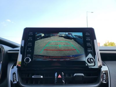 TOYOTA COROLLA Touring Sports 1.8 Hybrid Comfort Business e-CVT LED Tempomat Kamera Keyless Carplay Ülésfűtés Bluetooth