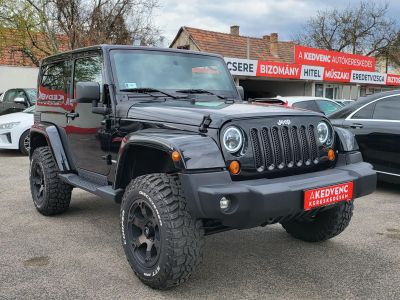 JEEP WRANGLER 2.8 CRD Sport (Automata) emelés. vonóhorog. megkímélt!