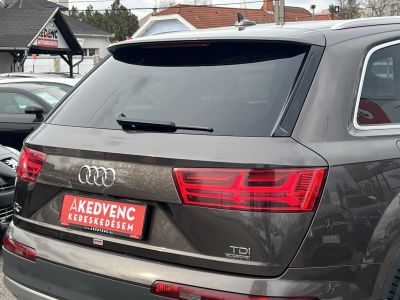 AUDI Q7 3.0 V6 TDI quattro Tiptronic ic M.o.i. 1.tul. rendszeresen karbantartott. vezérlés cserélve!