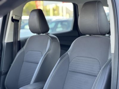 FORD KUGA 2.0 TDCi Titanium Technology AWD Magyarországi Gyári fényezés Carplay Szervízelt Vonógorog!