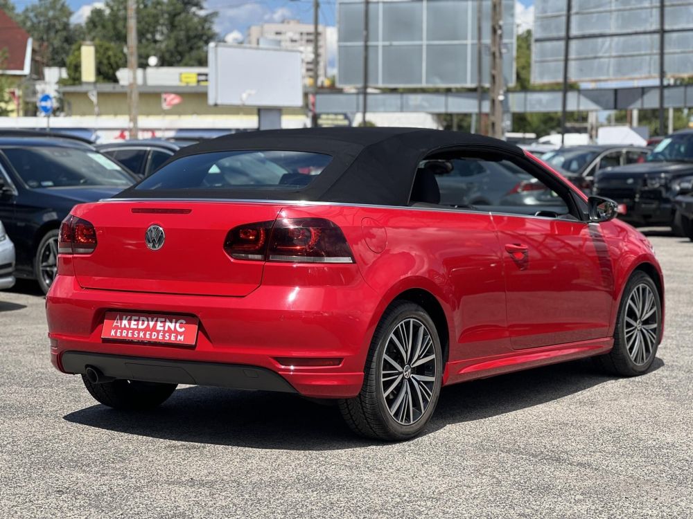 VOLKSWAGEN GOLF VI 2.0 TDI Cabrio 108e km