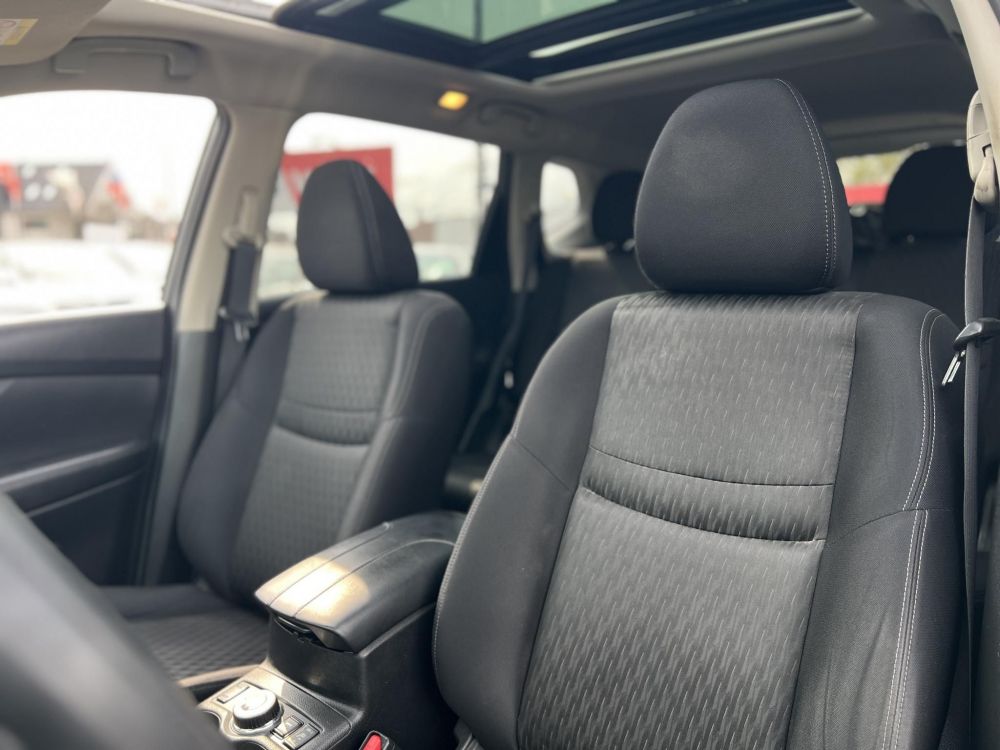 NISSAN X-TRAIL 2.0 dCi Acenta 4x4 Xtronic 155e km. panorámatető. tempomat. sávtartó. ülésfűtés. 360kamera. vonóhorog!