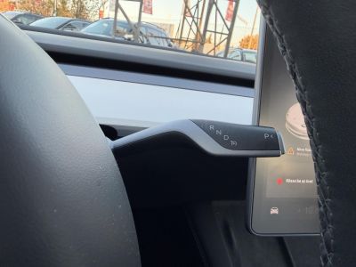 TESLA MODEL 3 Long Range AWD (Automata) 109e km. FEHÉR BELSŐ. garanciális. mátrix LED. hőszivattyú. premium hifi!