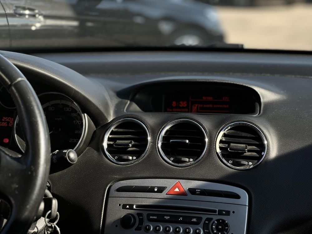 PEUGEOT 308 1.6 e-HDi Active Magyarországi. vezérlés cserélve. friss műszaki vizsga!