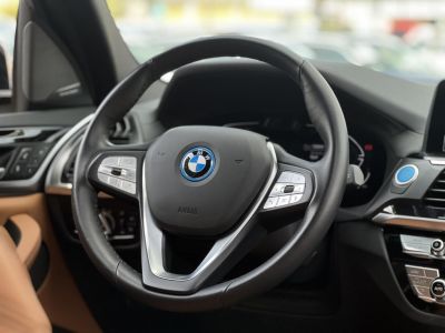 BMW IX3 73,9kWh High Executive panoráma tető. harman/kardon. memória. HUD. barna bőr belső!