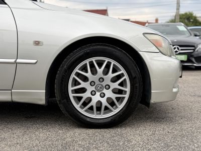 LEXUS IS 200 Sport Cross klíma. bőrbelső. ülésfűtés. téli-nyári kerék garnitúra. vezérlés cseréve!