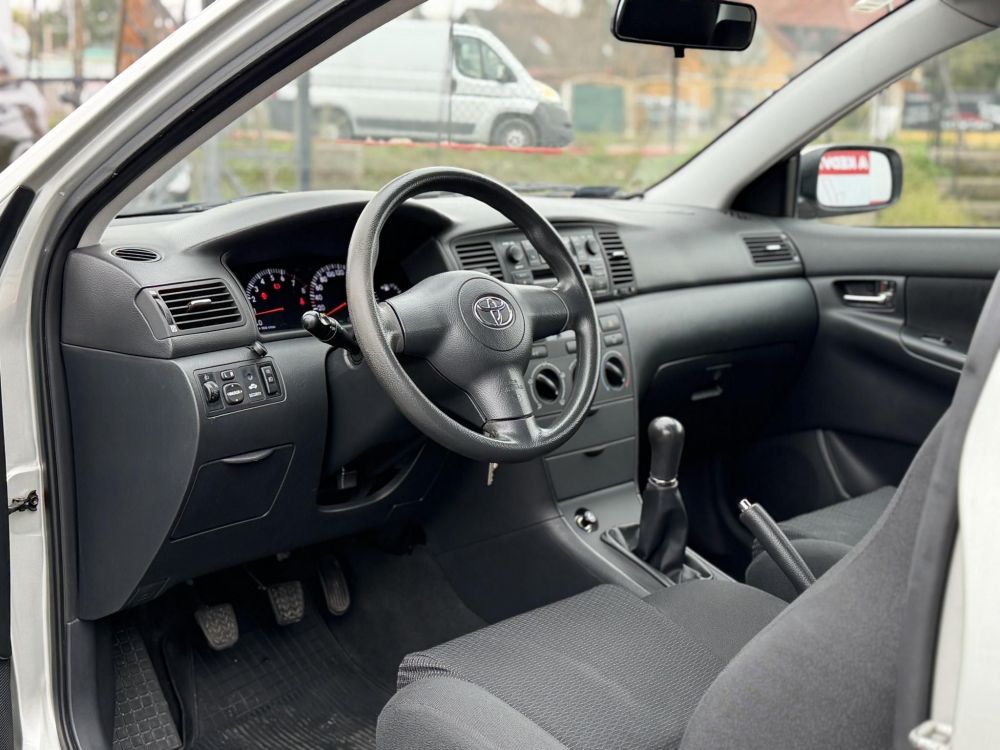 TOYOTA COROLLA 1.4 Sport Ice 166e km. Magyarországi. Klíma Friss vizsga!