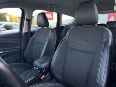 FORD KUGA 2.0 TDCi Titanium Technology AWD Magyarországi Gyári fényezés Carplay Szervízelt Vonógorog!