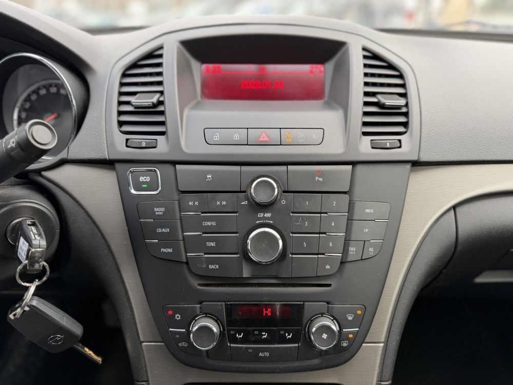 OPEL INSIGNIA 1.4 T Active Start Stop Magyarországi Tempomat Digitklíma PDC Téli-nyári kerék!