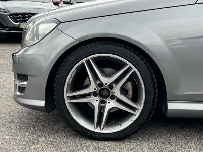MERCEDES-BENZ C 220 CDI BlueEFFICIENCY Avantgarde (Automata) AMG csomag. Téli-nyári garnitúra. Álomszép beltér!