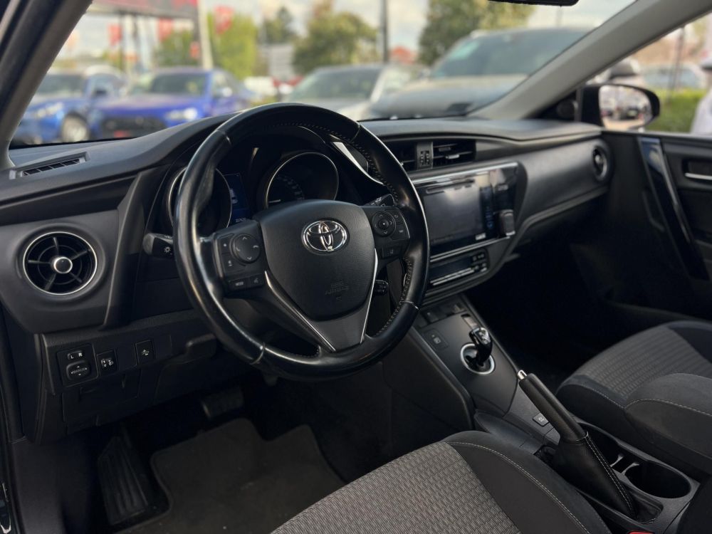 TOYOTA AURIS Touring Sports 1.8 HSD Selection (Automata)