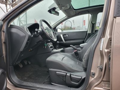 NISSAN QASHQAI Qashqai+2 1.5 dCi Visia 7 személyes Magyarországi Panoráma Vonóhorog Tempomat