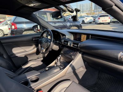 LEXUS IS 200t F Sport (Automata) 75e km. Magyarországi. Márkaszervizelt!