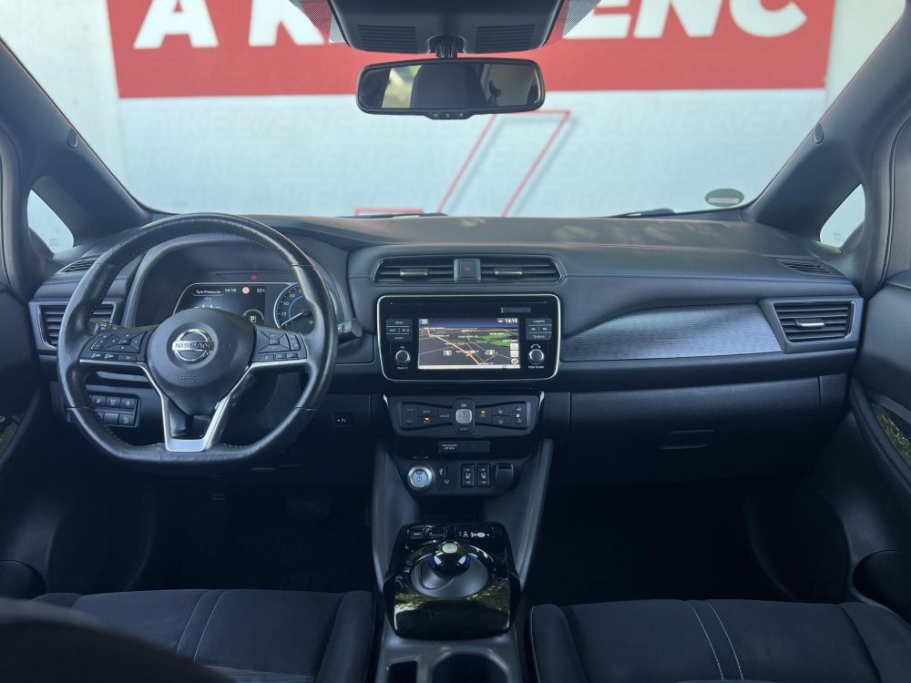NISSAN LEAF N-Connecta 40kWh (Automata)