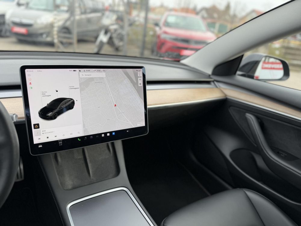 TESLA MODEL 3 Performance AWD (Automata) FSD. mátrix LED. hőszivattyú. garanciális!