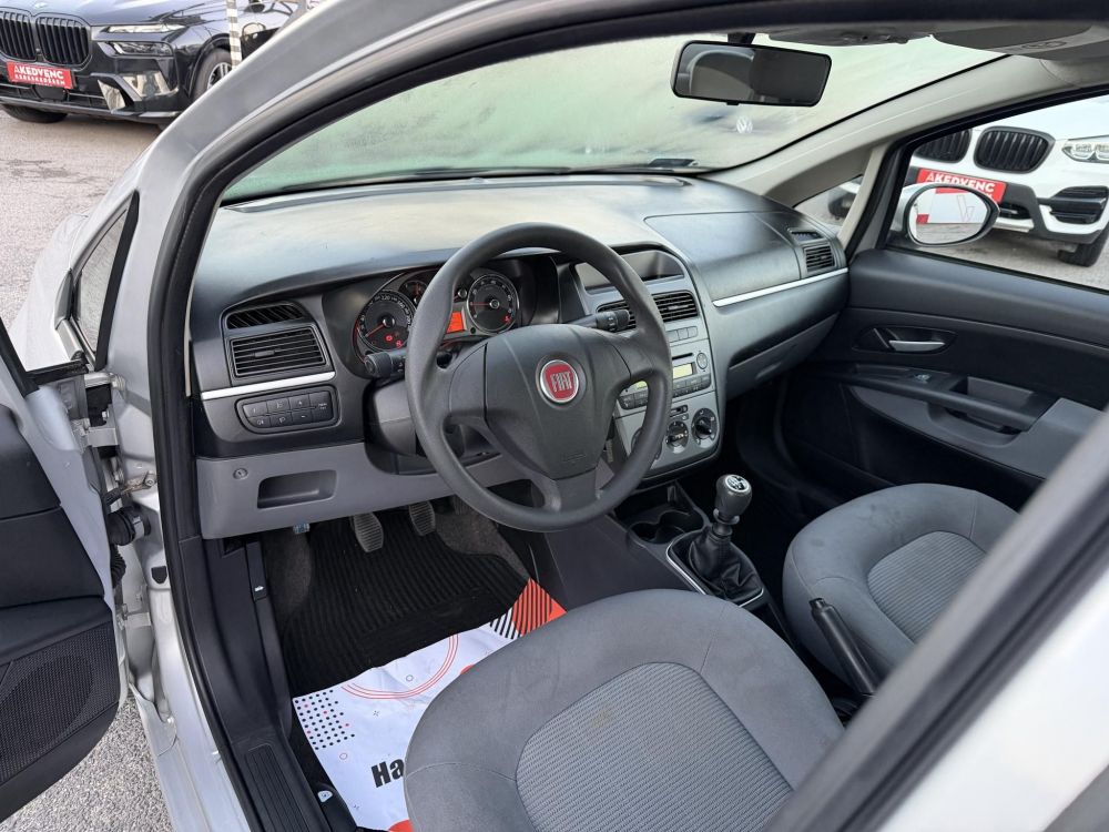 FIAT LINEA 1.4 8V Active (EU5) M.o.-i. 1.tul. klíma. vonóhorog. 4 évszakos gumik!