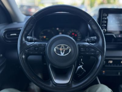 TOYOTA YARIS 1.5 Hybrid Executive e-CVT 103e km. LED fényszórók. táblafelismerő. ülésfűtés. kamera. digitklíma!