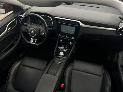 MG ZS EV Luxury. 68e km. végig vezetett márkaszerviz. Carplay. panorámatető