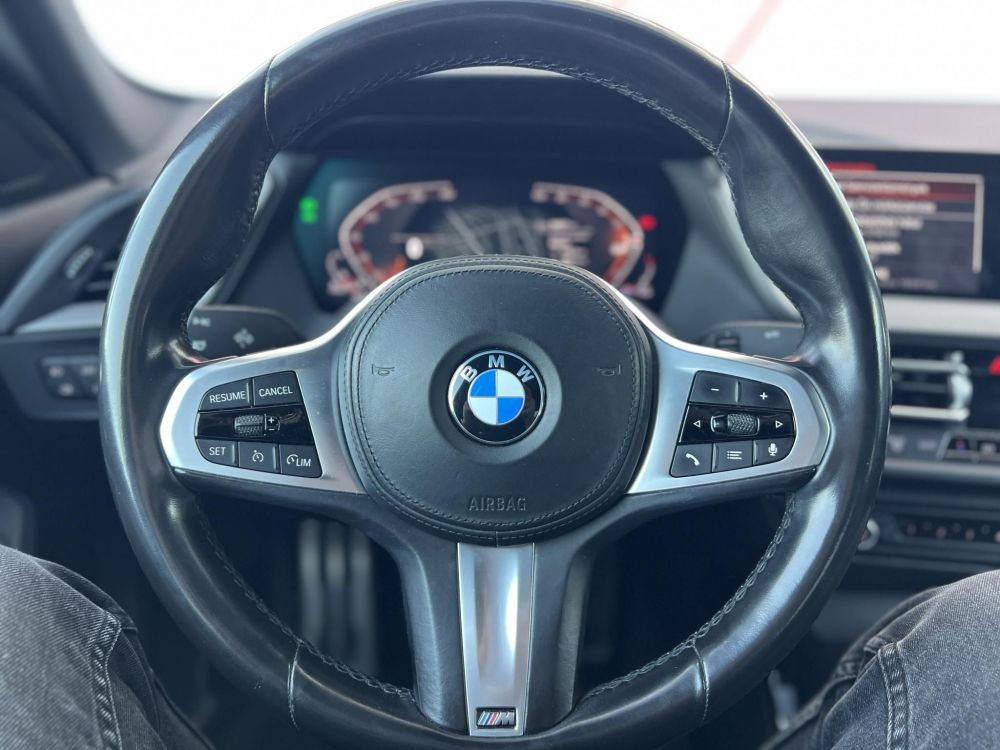BMW 218d M Sport (Automata) 98e km. CARPLAY. LED. tempomat. ülésfűtés. keyless. megkímélt állapot!