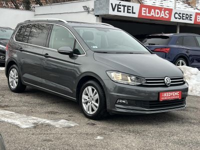 VOLKSWAGEN TOURAN 1.5 TSI ACT IQ.Drive DSG [7 személy] M.o-i. Távtartó Bluetooth Ülésfűtés Kamera Gyönyörű állapotban!