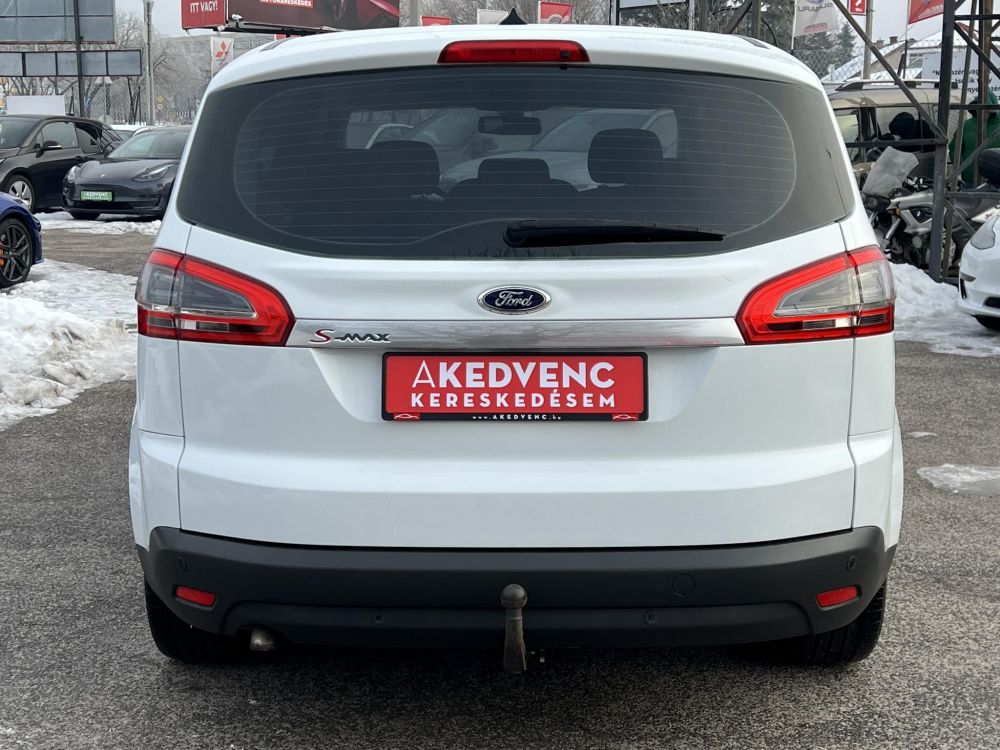 FORD S-MAX 2.0 TDCi Business Powershift Klíma Tempomat Bluetooth Navi!