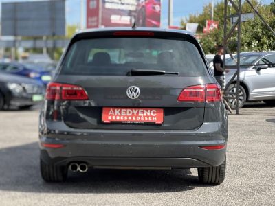 VOLKSWAGEN GOLF SPORTSVAN 1.4 TSI BMT Highline DSG Dokumentált előélet. barna bőrbelső. téli-nyári gumi garnitúra!