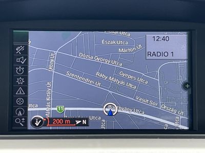 BMW 325i (Automata) Xenon Tempomat Ülésfűtés Bluetooth Navi PDC