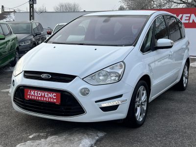 FORD S-MAX 2.0 TDCi Business Powershift Klíma Tempomat Bluetooth Navi!
