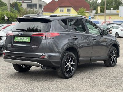 TOYOTA RAV 4 Rav4 2.5 Hybrid Executive 2WD e-CVT 114e km