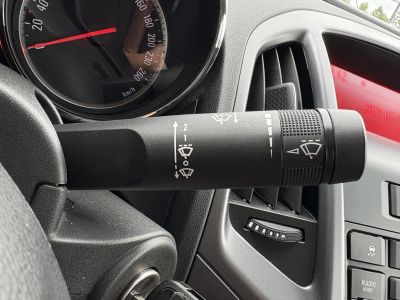 OPEL ASTRA J 1.4 T Selection M.o.-i. Klíma Tempomat Bluetooth