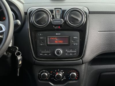DACIA LODGY 1.6 SCe Ambiance (7 személyes ) Magyarországi. Gyári fényezés. Végig vezetett szervizkönyv!