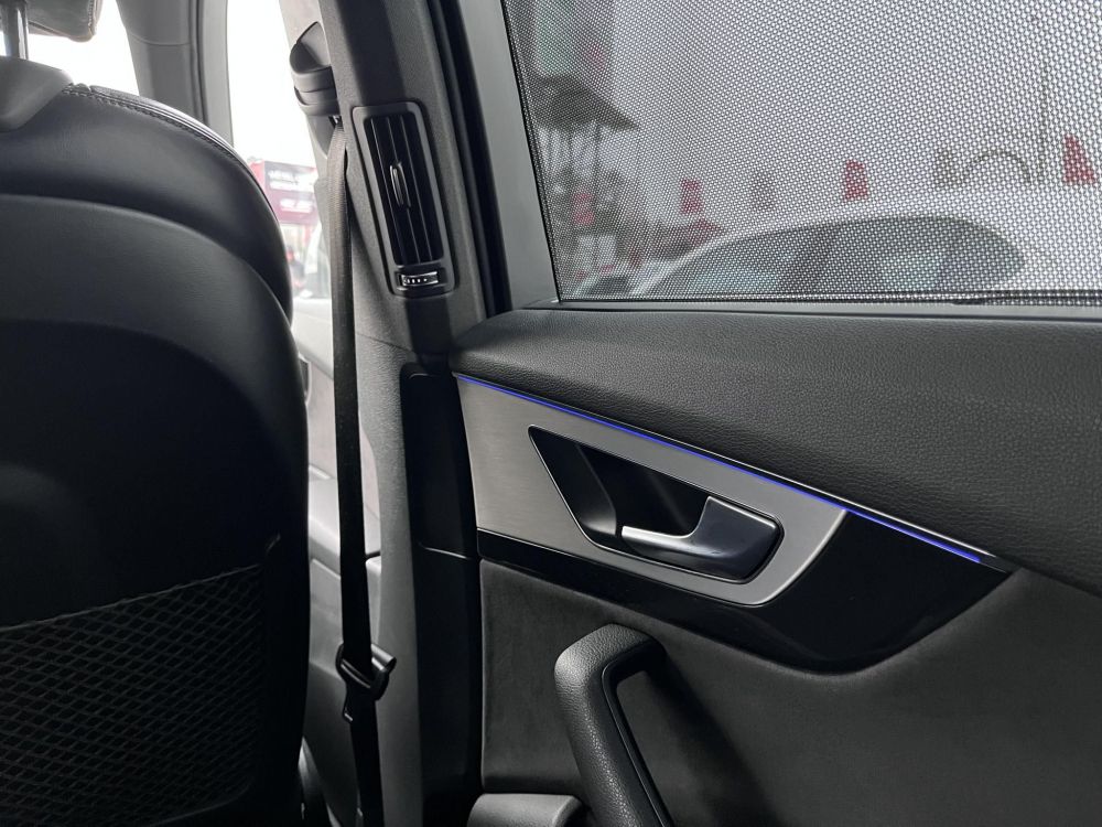 AUDI Q7 3.0 V6 TDI quattro Tiptronic ic S-line. BOSE hangrendszer. memória. 4x ülésfűtés. 4x digit klíma. Szervizelt!