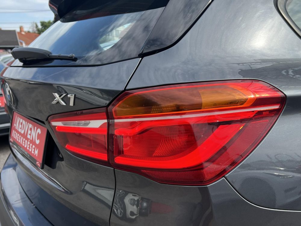 BMW X1 xDrive20i (Automata) M.o.-i. 1.tul. Márkaszervizelt!