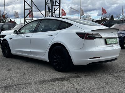 TESLA MODEL 3 Long Range AWD (Automata) 500km-es hatótáv. mátrix LED. garanciális. hőszívattyú. 4 évszakos gumik!