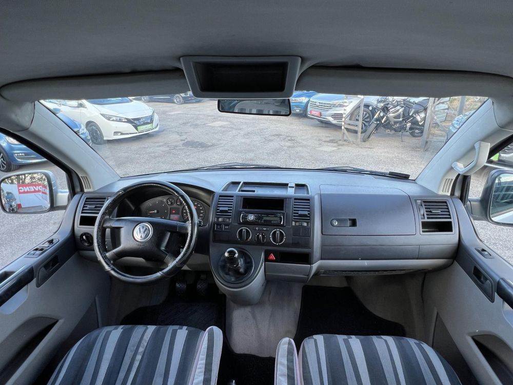 VOLKSWAGEN TRANSPORTER 2.5 TDI Mixto 'D.kab' AXE motorkód. 2.1T vonóhorog. klíma. tetőcsomagtartó. 2 gyári kulcs!