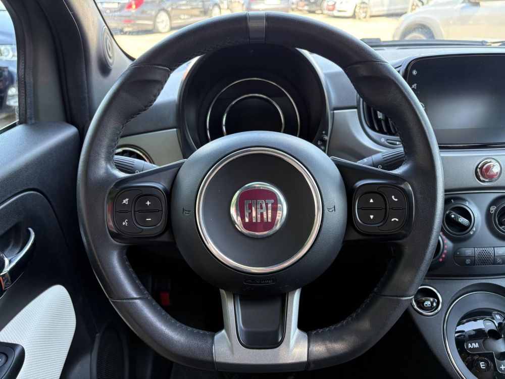 FIAT 500 1.2 8V Lounge Dualogic M.o.-i. Klíma Tempomat Bluetooth 42e km! Military green Edition!