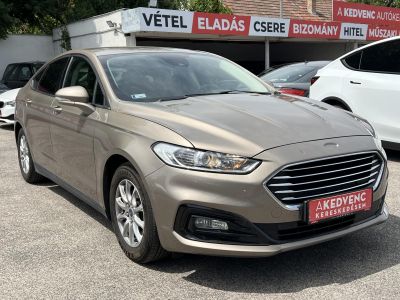 FORD MONDEO 2.0 EcoBlue Business (Automata) Magyarországi Navigáció Ülésfűtés Bluetooth Szervizelt! Téli-nyári gumi!