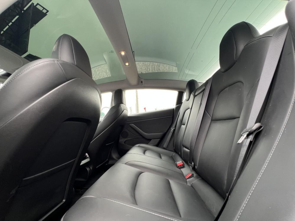 TESLA MODEL 3 RWD (Automata) 34e km. 2030-ig garancia