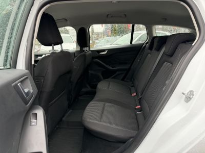 FORD FOCUS 1.0 EcoBoost Titanium Style 19e km. ÁFÁS ÁR! LED Carplay Ülésfűtés Kormányfűtés Táblafelismerő