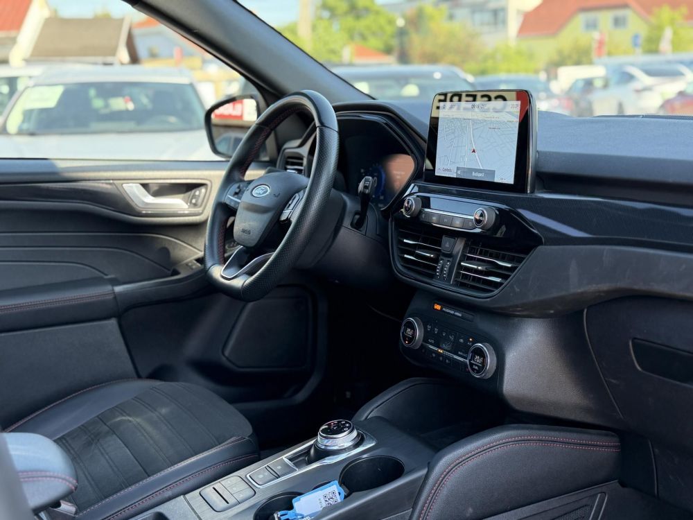 FORD KUGA 2.5 PHEV ST-Line CVT LED fényszórók. napfénytető. kamera. vonóhorog. CARPLAY!