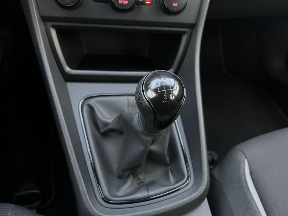 SEAT LEON 1.2 TSi Reference Tempomat Digitklíma Bluetooth Tolatóradar!