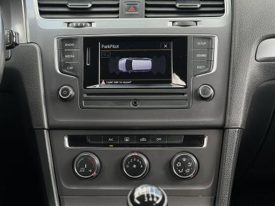 VOLKSWAGEN GOLF VII Variant 1.4 TSi BMT Comfortline Balesetmentes. végig vezetett szervíz. magyarországi 1. tulajtól