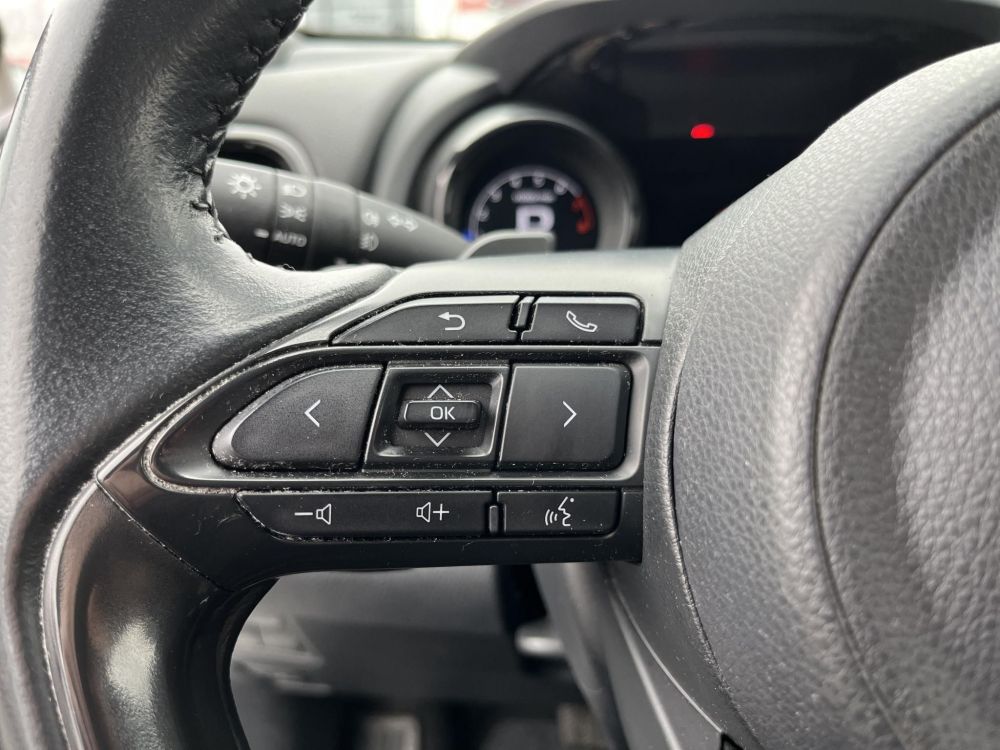 TOYOTA YARIS 1.5 VVT-i Selection Style Magyar. 109e km Kamera Digit Bőr