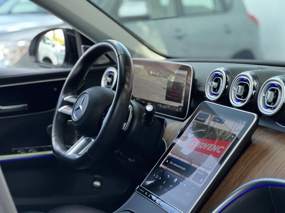 MERCEDES-BENZ C 200 T d 9G-TRONIC Mild hybrid drive AMG csomag! Bőrbelső. kamera. vonóhorog. wireless CARPLAY. stb