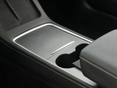 TESLA MODEL 3 Long Range AWD (Automata) 103e km. AMD Ryzen. mátrix LED. hőszivattyú. 2030-ig garanciális!