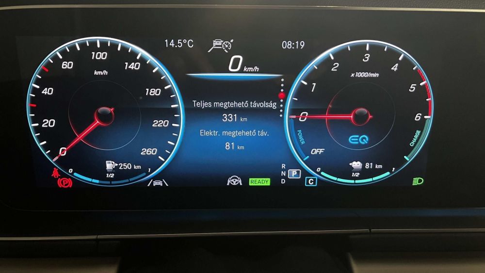 MERCEDES-BENZ GLE 350 de 4Matic 9G-TRONIC Plug-in hybrid AMG csomag. LED Panorámatető Távtartó Sávtartó Carplay Holttér Vonóhorog